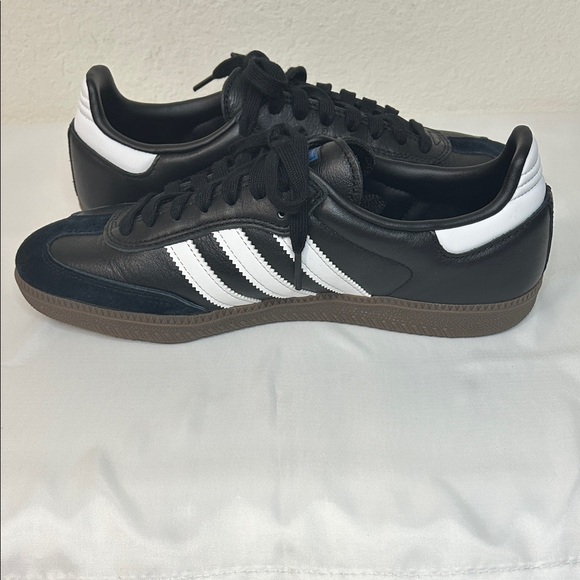 ADIDAS Samba ADV Shoes - Picture 7 of 9